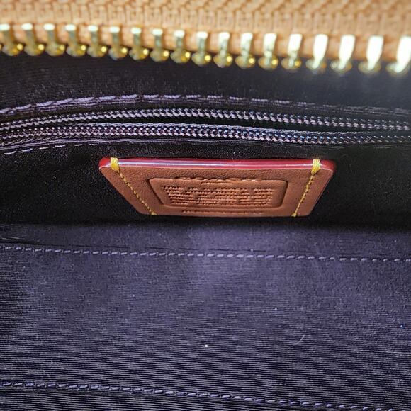 NWT Coach CCF17 Laurel Small Shoulder Signature Canvas Floral Walnut/Yellow V3 - Picture 5 of 5